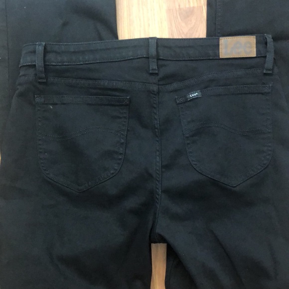 Lee Black Regular Fit Mid Rise Boot Cut Jeans Sz 14 - Picture 6 of 9